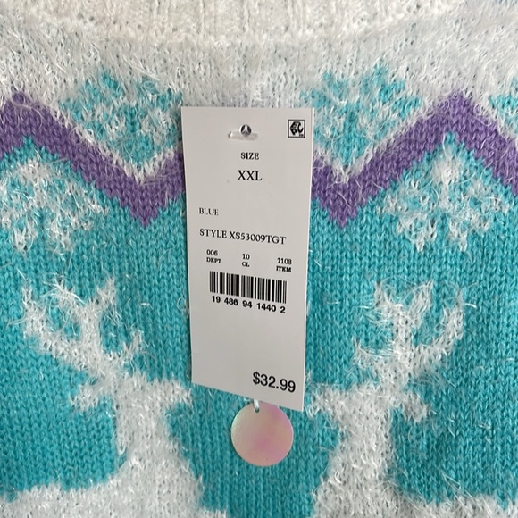 New. Women's Reindeer Graphic Holiday Sweater - Blue and White Size XXL and 2X - Picture 6 of 10